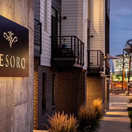 Brand New Condo - Walk To Empower Stadium - Tesoro デンバー エクステリア 写真