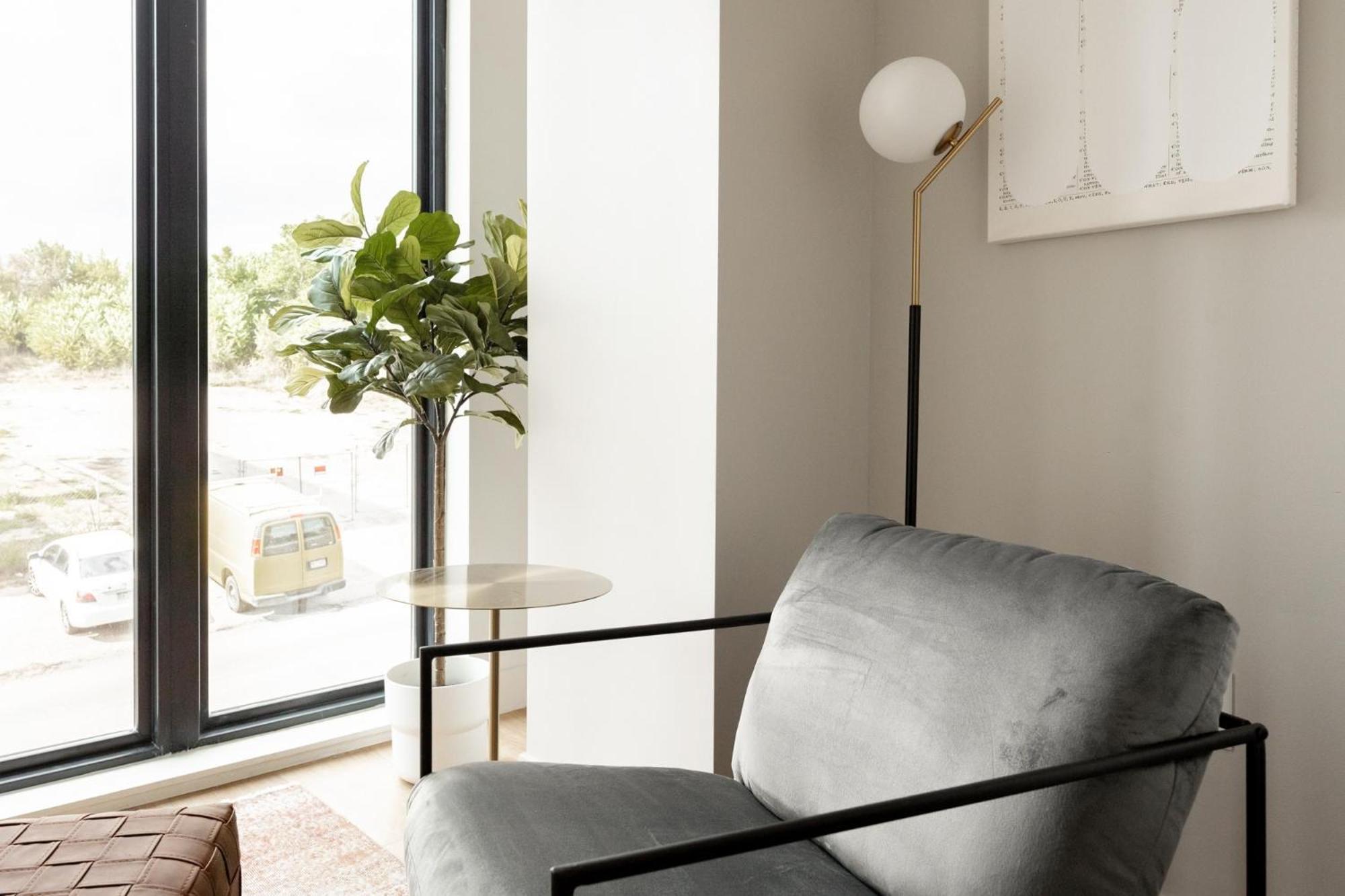 Brand New Condo - Walk To Empower Stadium - Tesoro デンバー エクステリア 写真